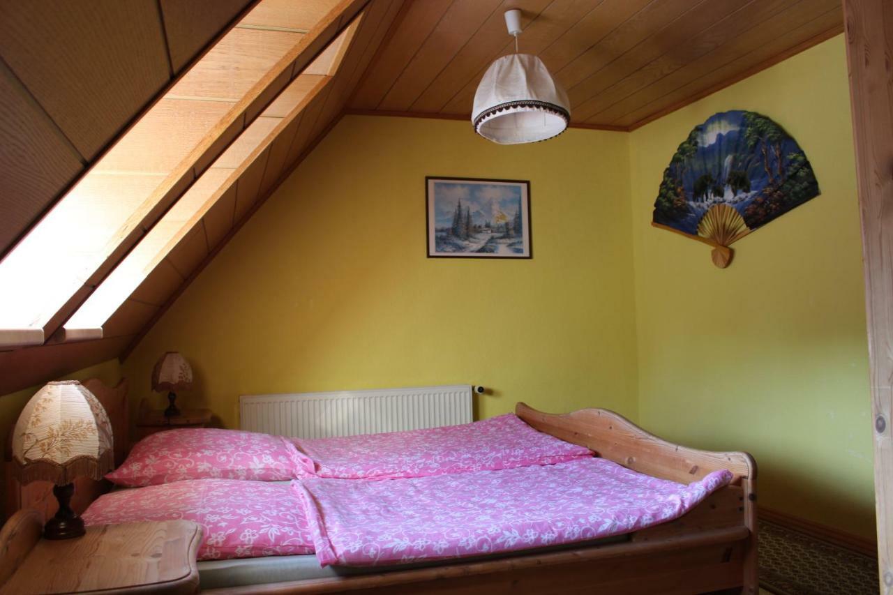 Ferienwohnung "An Der St. Ludmila" Crostwitz Eksteriør bilde