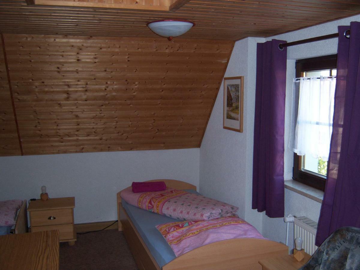 Ferienwohnung "An Der St. Ludmila" Crostwitz Eksteriør bilde